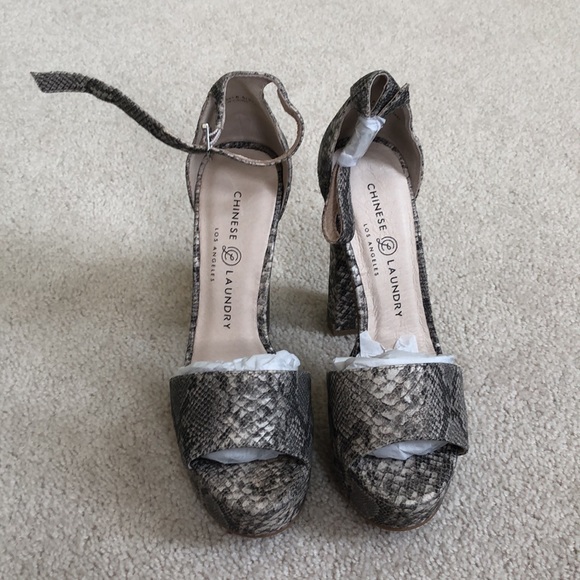 NWB Chinese Laundry Avenue 2 Heeled Sandals - Picture 3 of 7